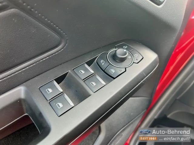 Ford Focus ST Line Wagon