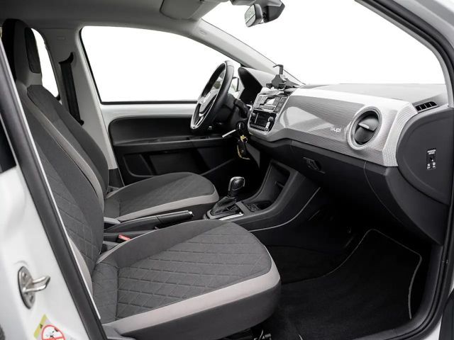 Volkswagen e-up! Plus Style