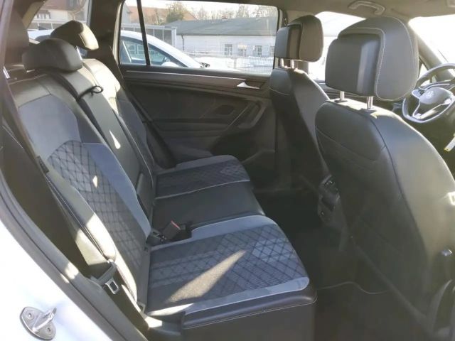 Volkswagen Tiguan 4Motion Allspace DSG R-Line