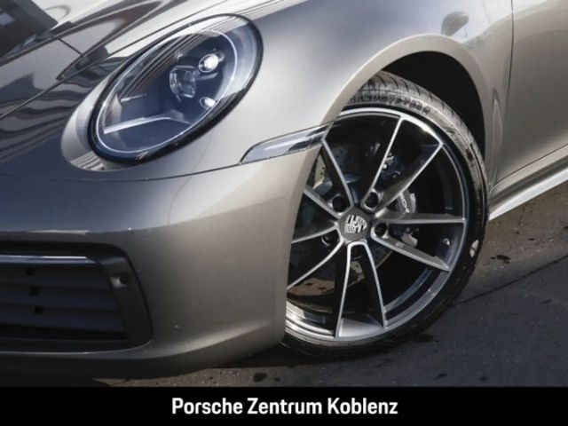 Porsche 992 Cabrio Carrera