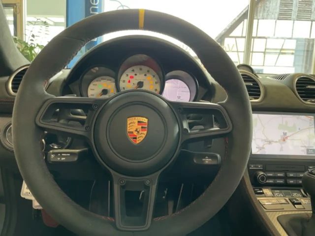 Porsche Cayman 718 RS