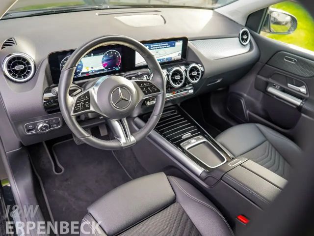 Mercedes-Benz B 200 Progressive
