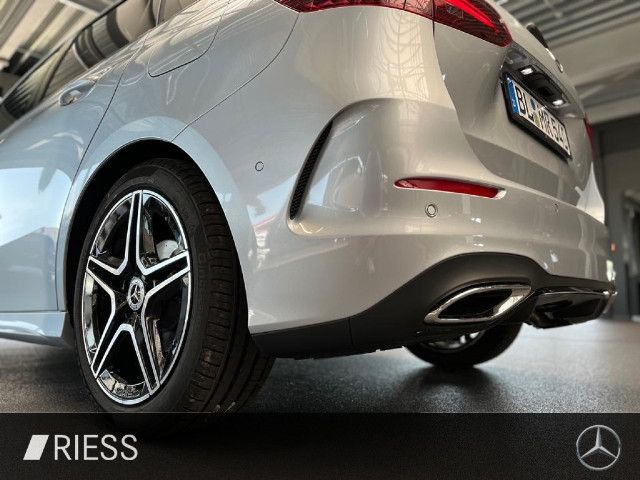 Mercedes-Benz B 180 Sedan