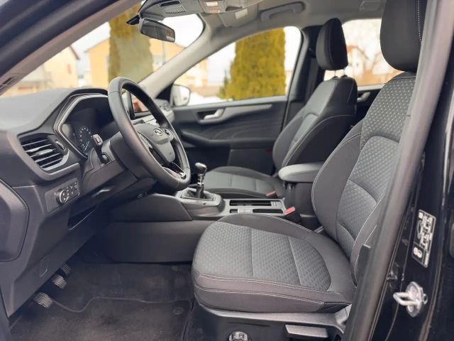 Ford Kuga Cool & Connect
