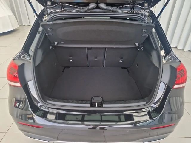 Mercedes-Benz A 180 AMG Line Hatchback