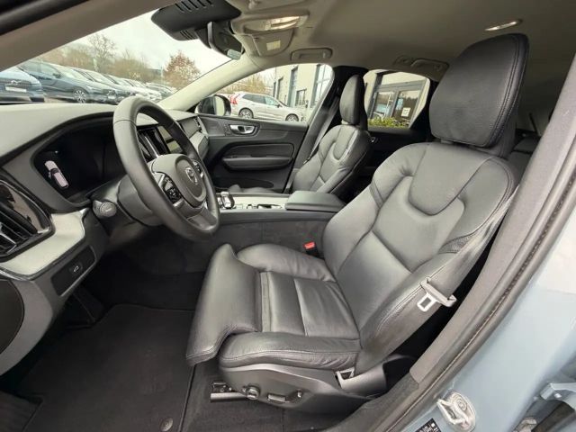 Volvo XC60 Dark Plus