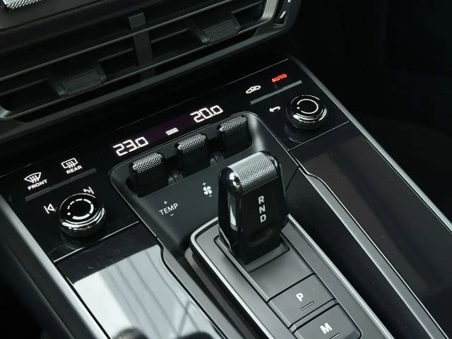 Porsche 992 Cabrio Carrera