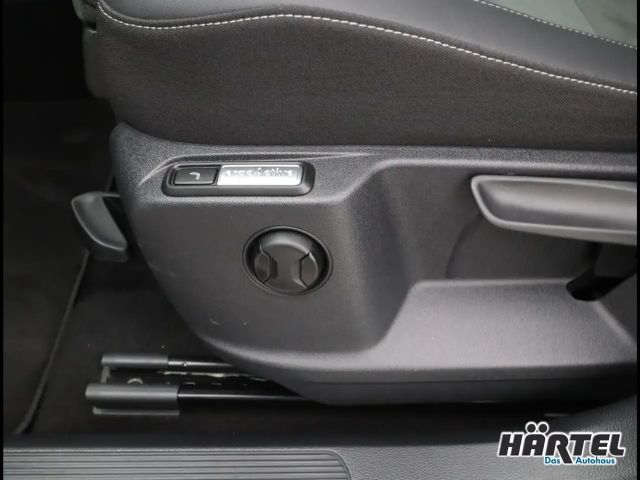 Volkswagen T-Roc 1.5 TSI DSG Style