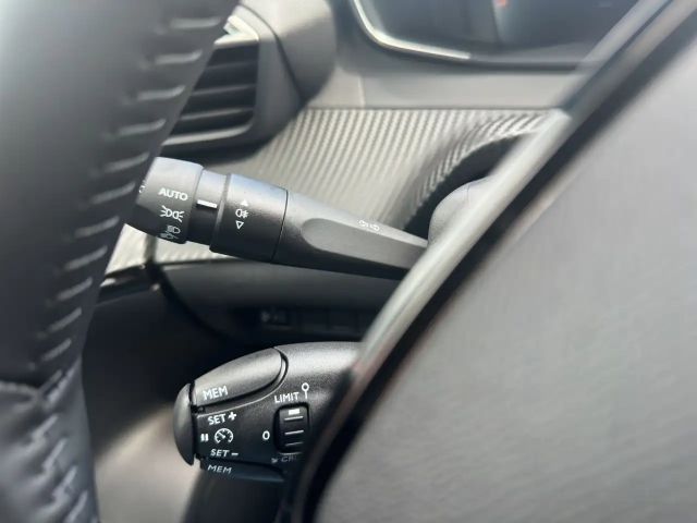 Peugeot 2008 Allure Pack PureTech