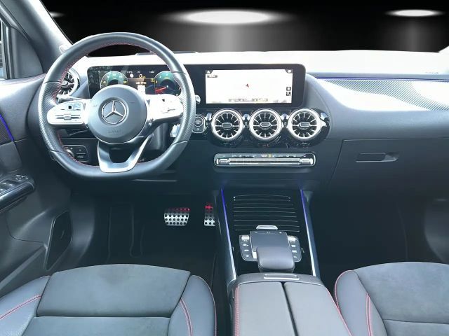 Mercedes-Benz GLA 250 4MATIC AMG Line