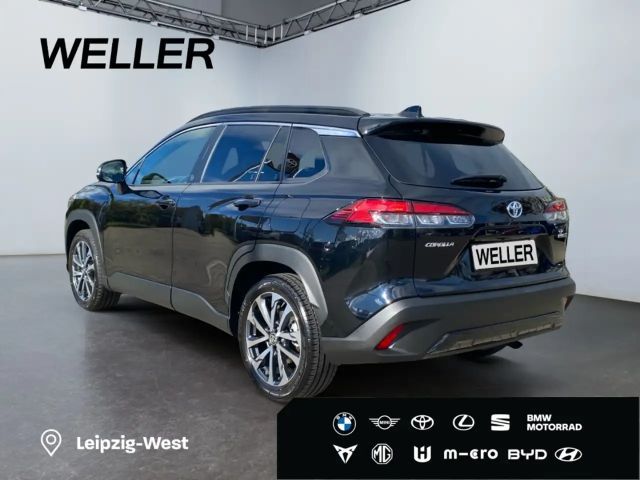 Toyota Corolla Cross Hybride Team D