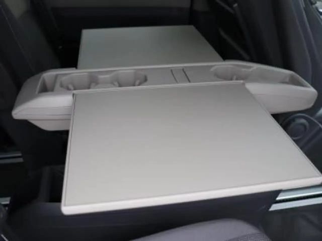 Volkswagen Multivan 2.0 TDI DSG Lang Life T7