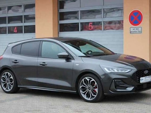 Ford Focus ST Line