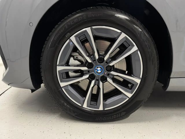 BMW 230 Active Tourer Sedan xDrive