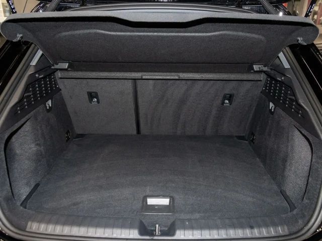 Audi A3 30 TFSI Sedan