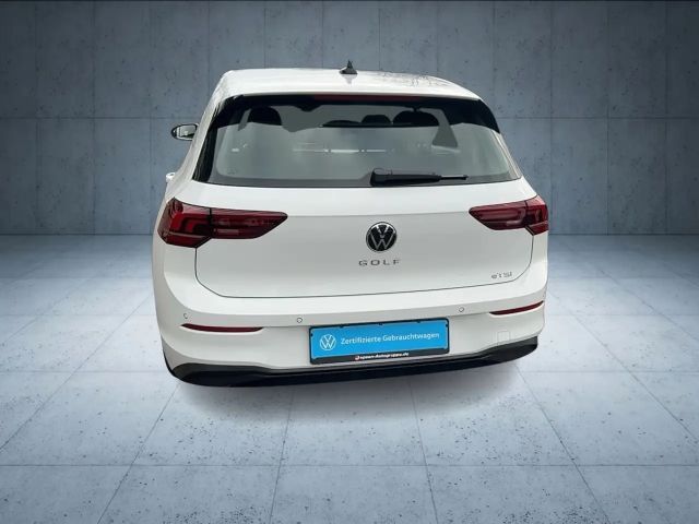 Volkswagen Golf 1.5 eTSI DSG Life