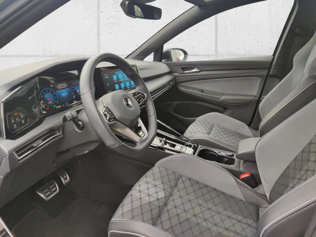 Volkswagen Golf 2.0 TSI Golf VIII R-Line