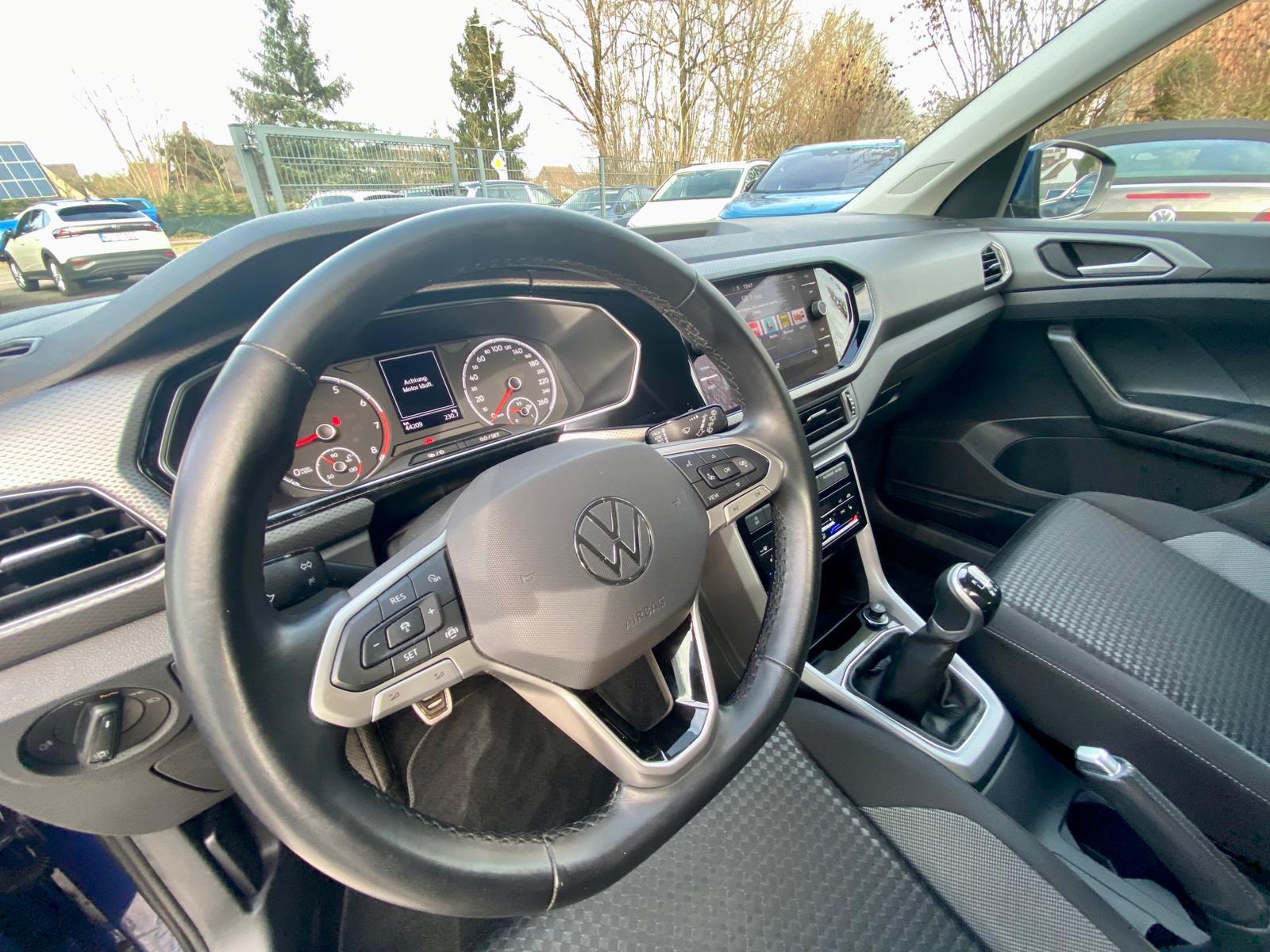 Volkswagen T-Cross Active