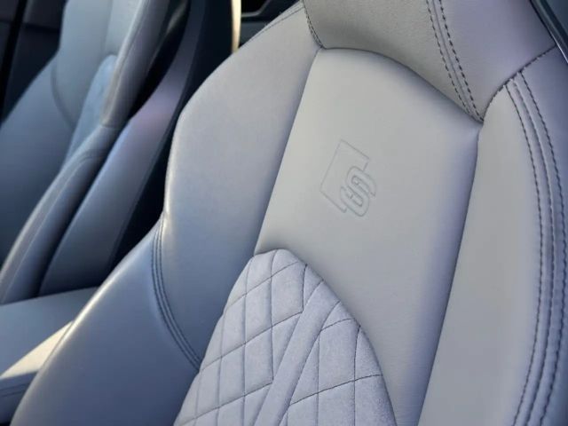 Audi A4 40 TFSI Avant Quattro