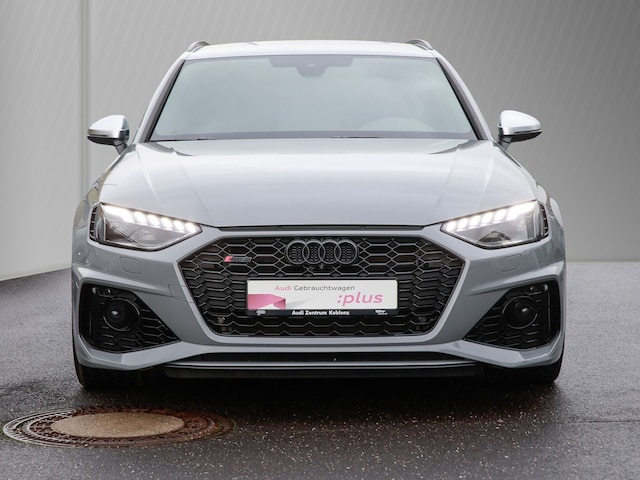 Audi RS4 Avant Quattro