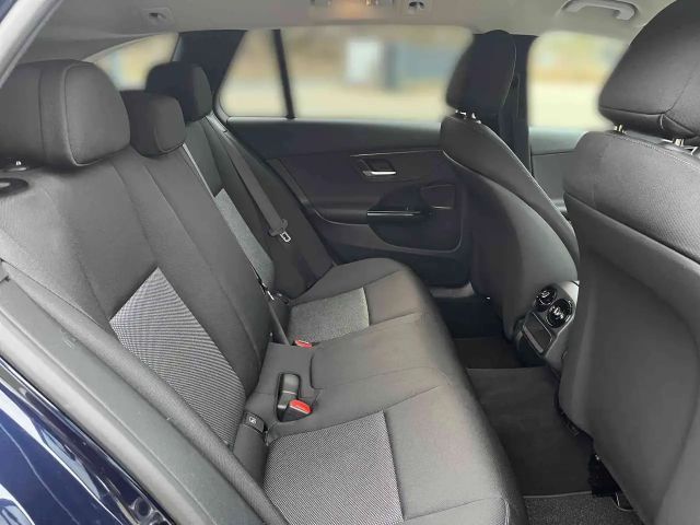 Mercedes-Benz C 200 AVANTGARDE C 200 d Estate