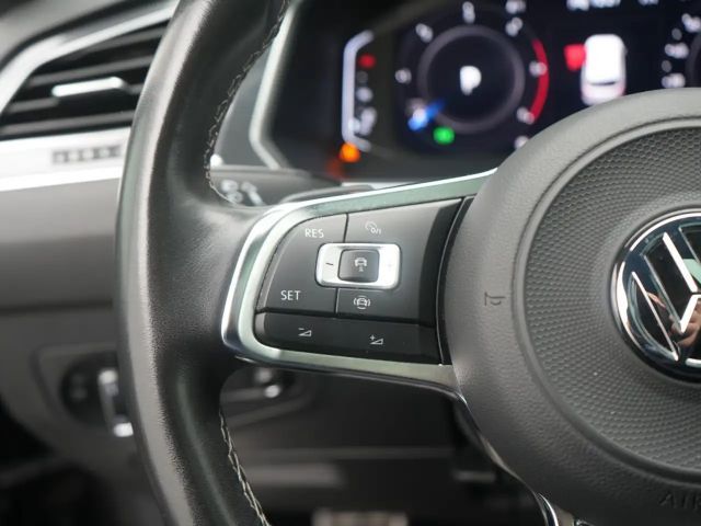 Volkswagen Tiguan Allspace DSG R-Line