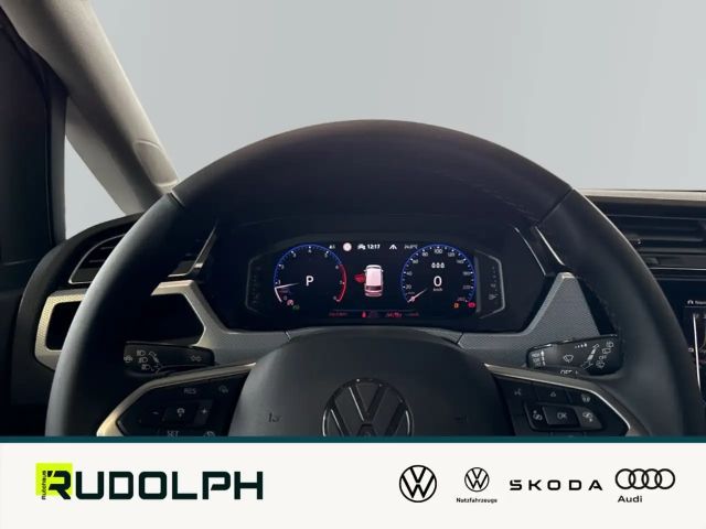 Volkswagen Touran 1.5 TSI DSG