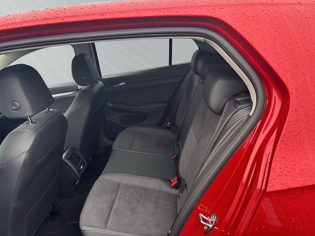 Volkswagen Golf 1.5 eTSI Golf VIII Style