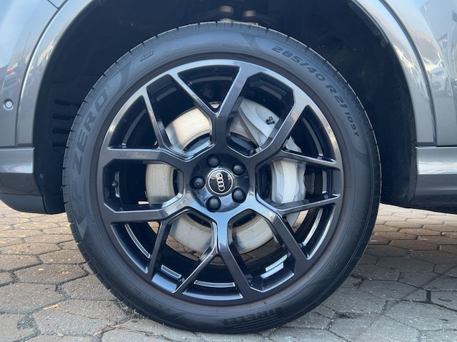 Audi Q7 55 TFSI Hybride Quattro