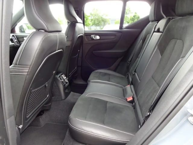 Volvo XC40 R-Design T5