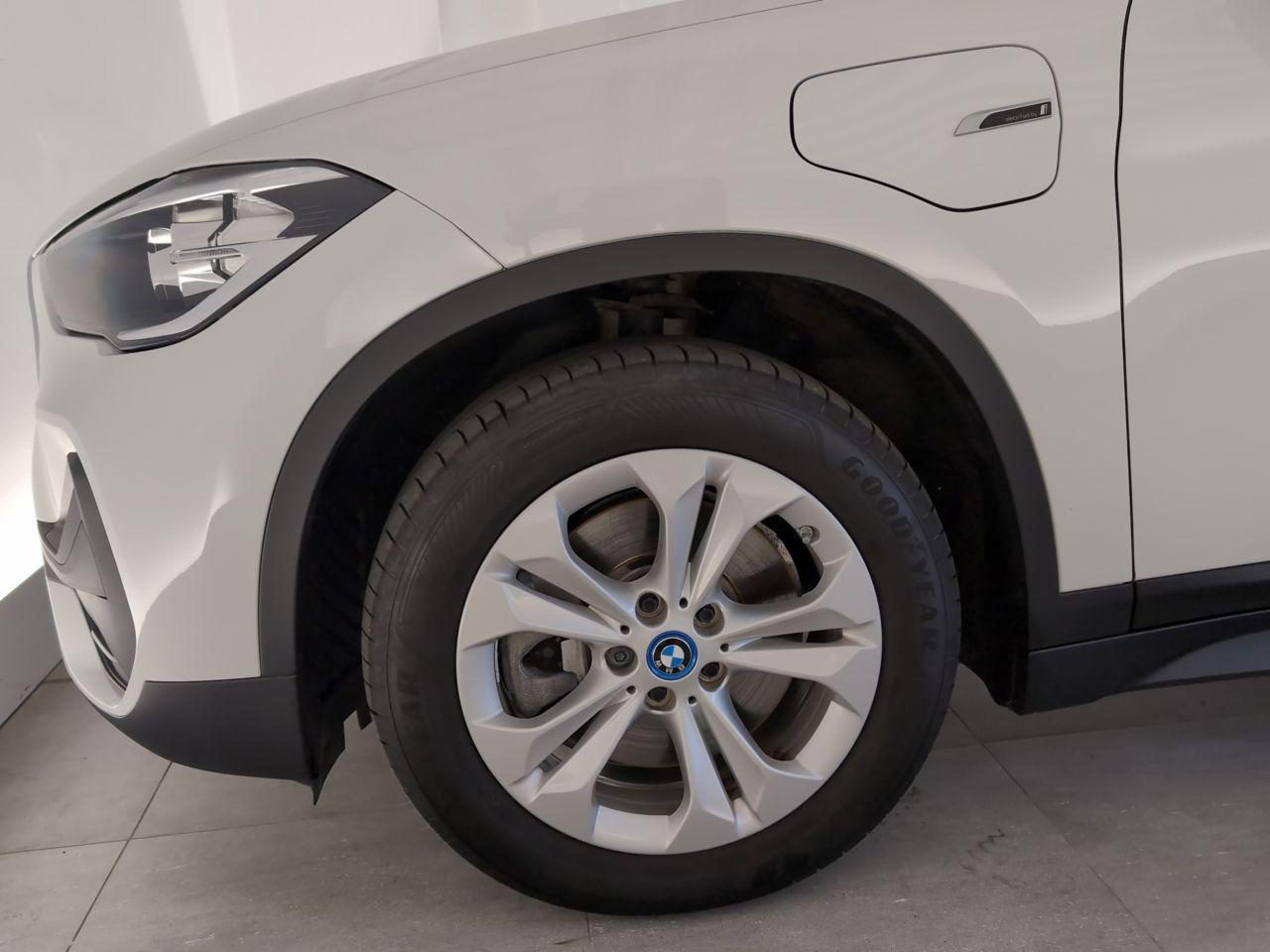 BMW X1 xDrive25e