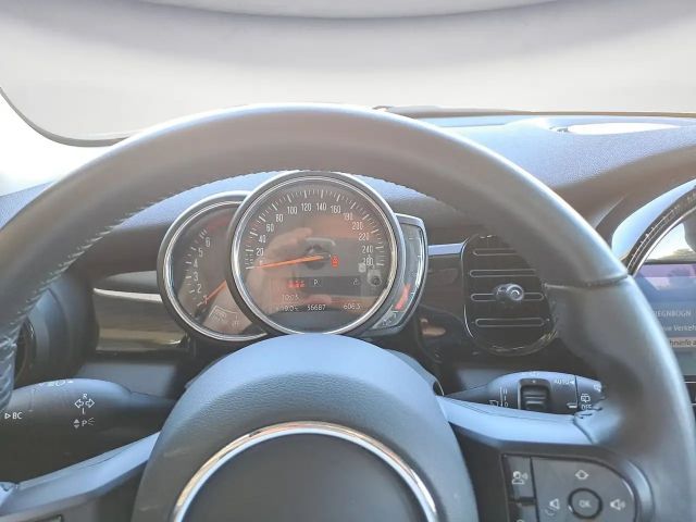 MINI Cooper Classic Trim Klima / Automatik / Navi