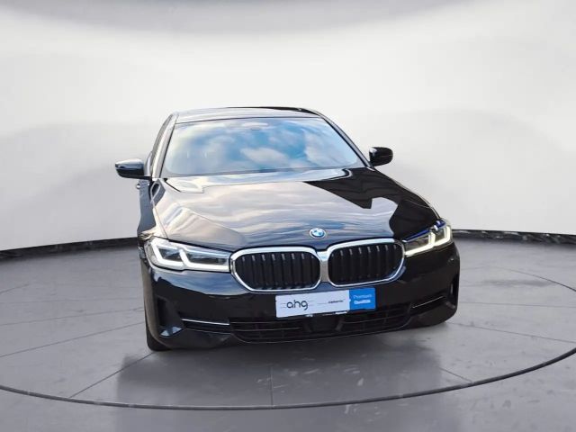 BMW 540 540d Sedan xDrive