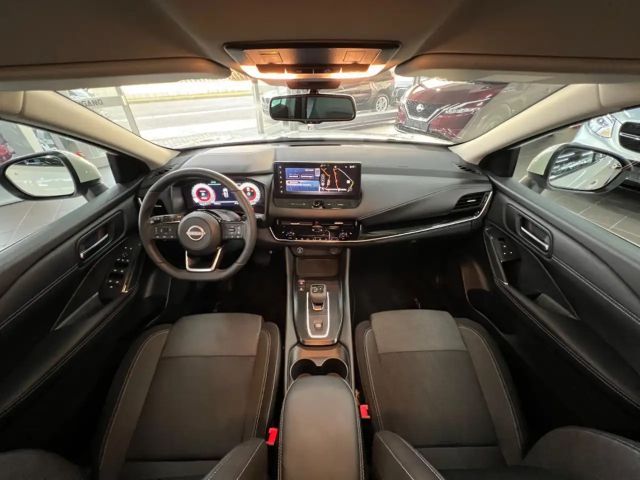 Nissan Qashqai 1.3 Connecta LED+KEYLESS+360°+ACC+VC uvm