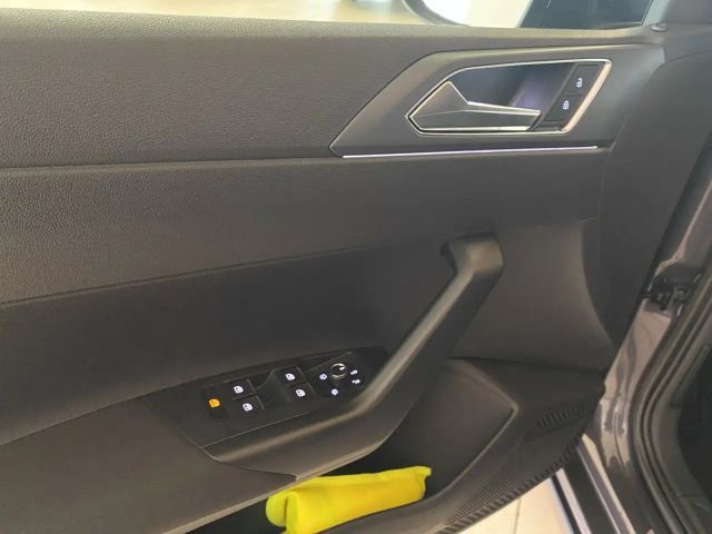 Volkswagen Taigo 1.5 TSI BMT DSG R-Line