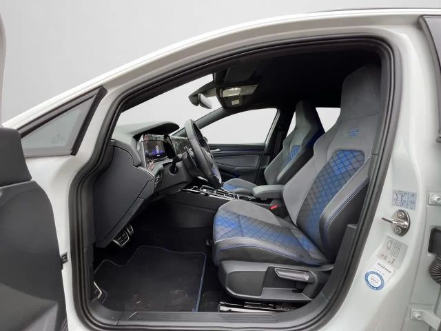 Volkswagen Golf 2.0 TSI DSG Golf VIII Variant