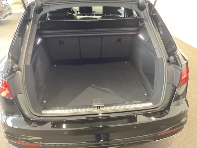 Audi A4 35 TFSI Avant S-Line S-Tronic