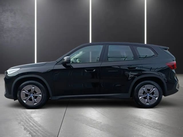BMW iX1 xDrive30