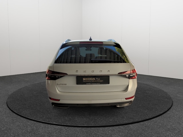 Skoda Superb 2.0 TDI Combi