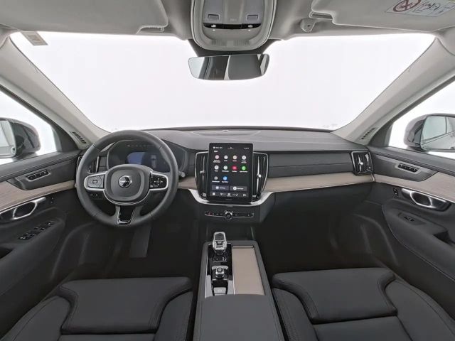 Volvo XC90 AWD Dark Plus T8