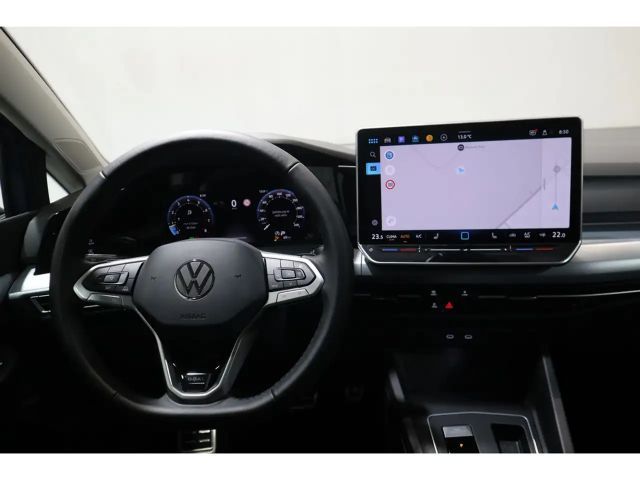 Volkswagen Golf 1.5 eTSI Golf VIII