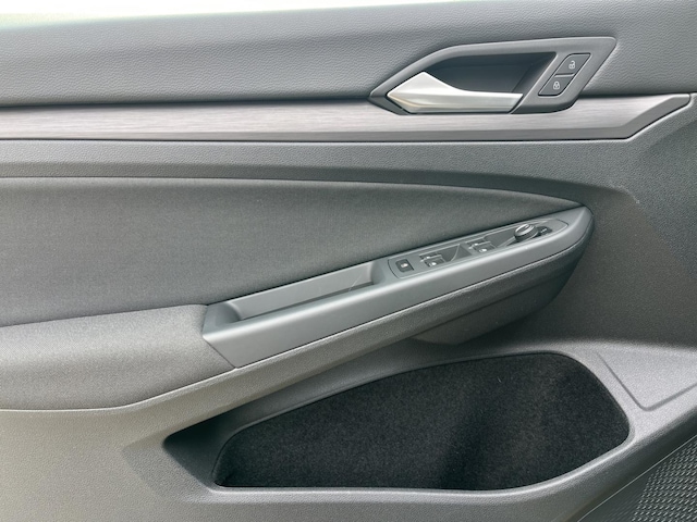 Volkswagen Golf 2.0 TDI DSG Style Variant