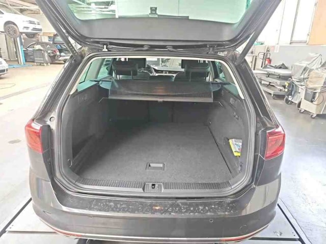 Volkswagen Passat 2.0 TDI DSG IQ.Drive Variant