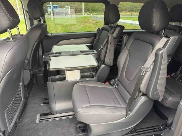 Mercedes-Benz V 300 AMG Line AVANTGARDE