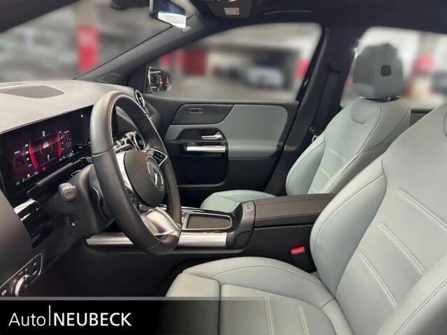 Mercedes-Benz B 200 Progressive Sedan