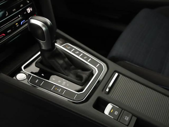 Volkswagen Passat GTE Variant