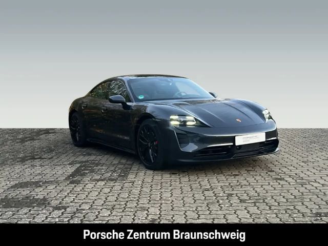 Porsche Taycan GTS Performance Plus