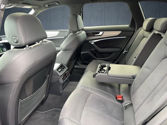 Audi A6 45 TFSI Avant Quattro S-Tronic