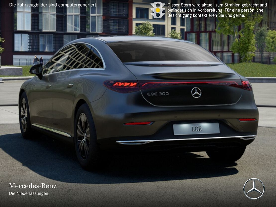 Mercedes-Benz EQE 300 Sedan