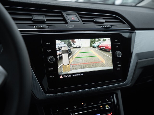 Volkswagen Touran DSG R-Line